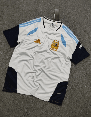 aarjenttinaa-2026-ntun-jaarsi-sports-market-05-02-2026-10-19-pm-74513000179926